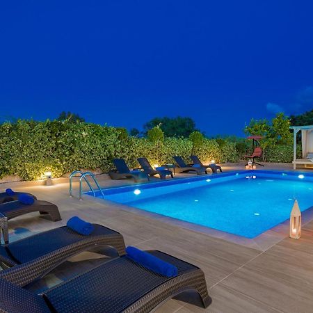 Giannoulis Village Agios Kyrikos  Exterior photo